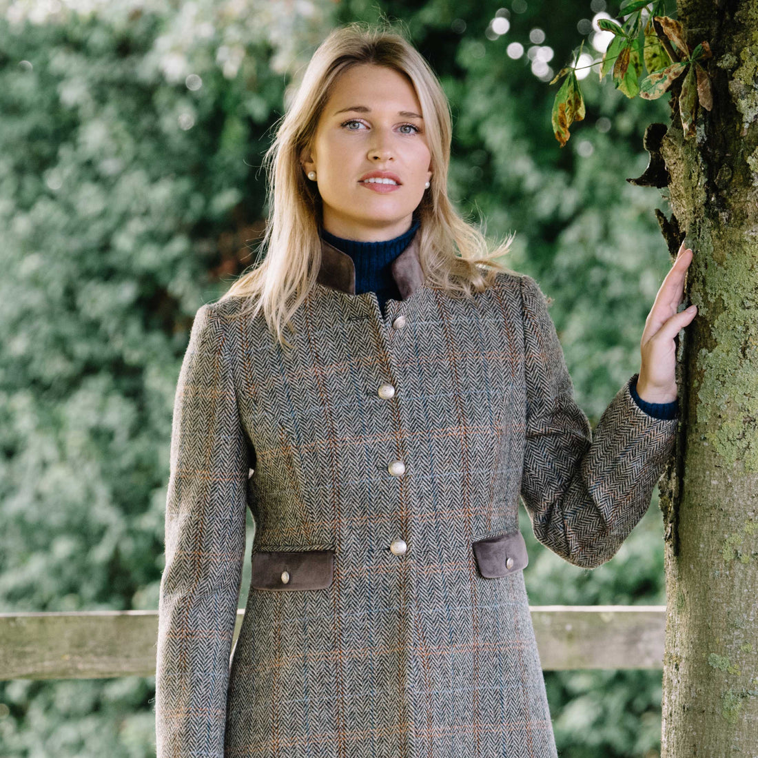 How to Dress like a British Woman