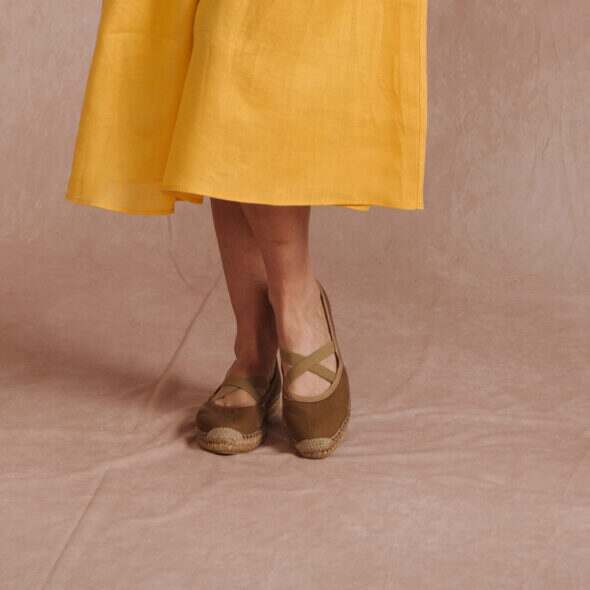 LADIES SHOES