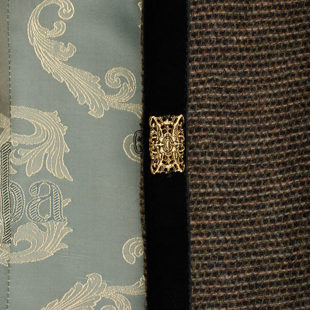 T.ba Medallion Coat