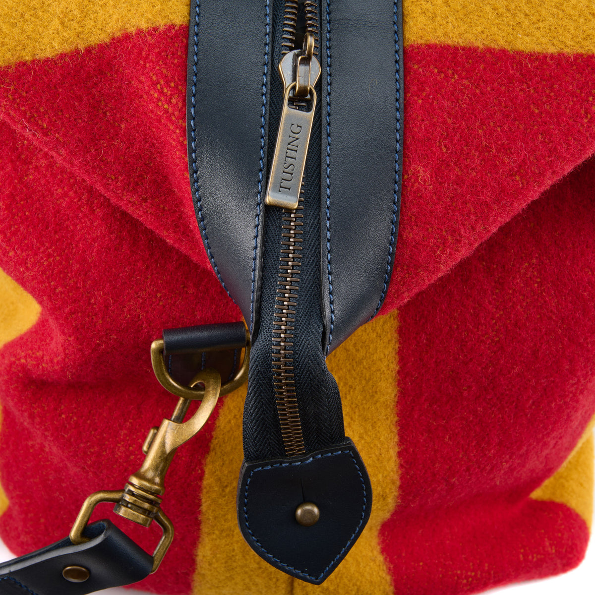 Witney Blanket Medium Holdall Bag