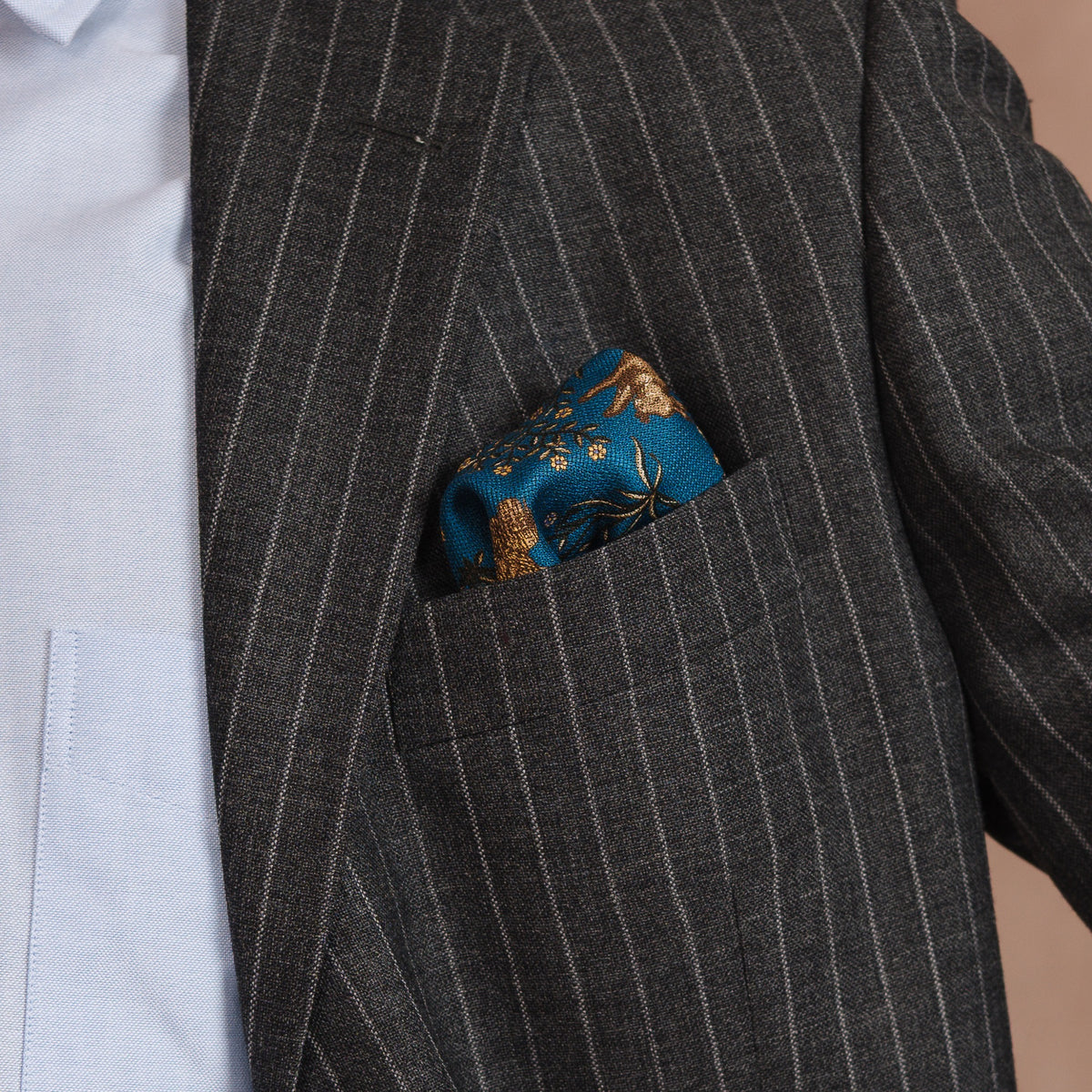 Blue Reversible Dog Pheasant Hank
