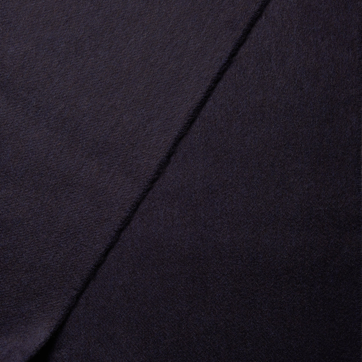 Midnight Navy Elgin Cashmere Scarf