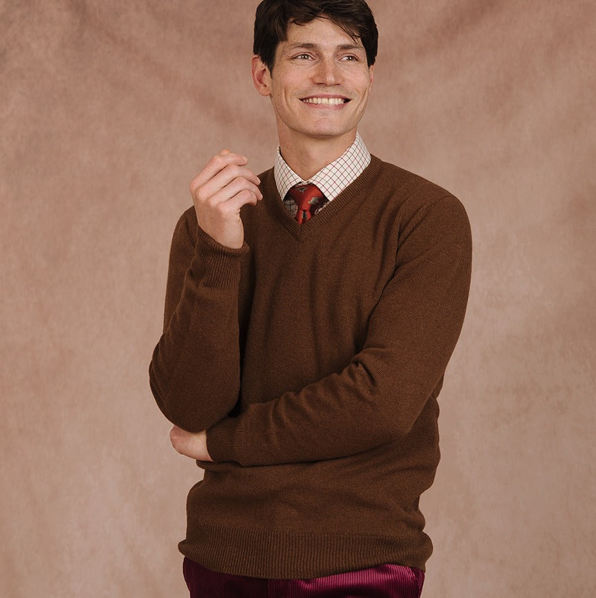 Brown Chestnut Lambswool V-Neck Jumper