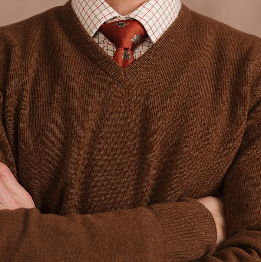 Brown Chestnut Lambswool V-Neck Jumper