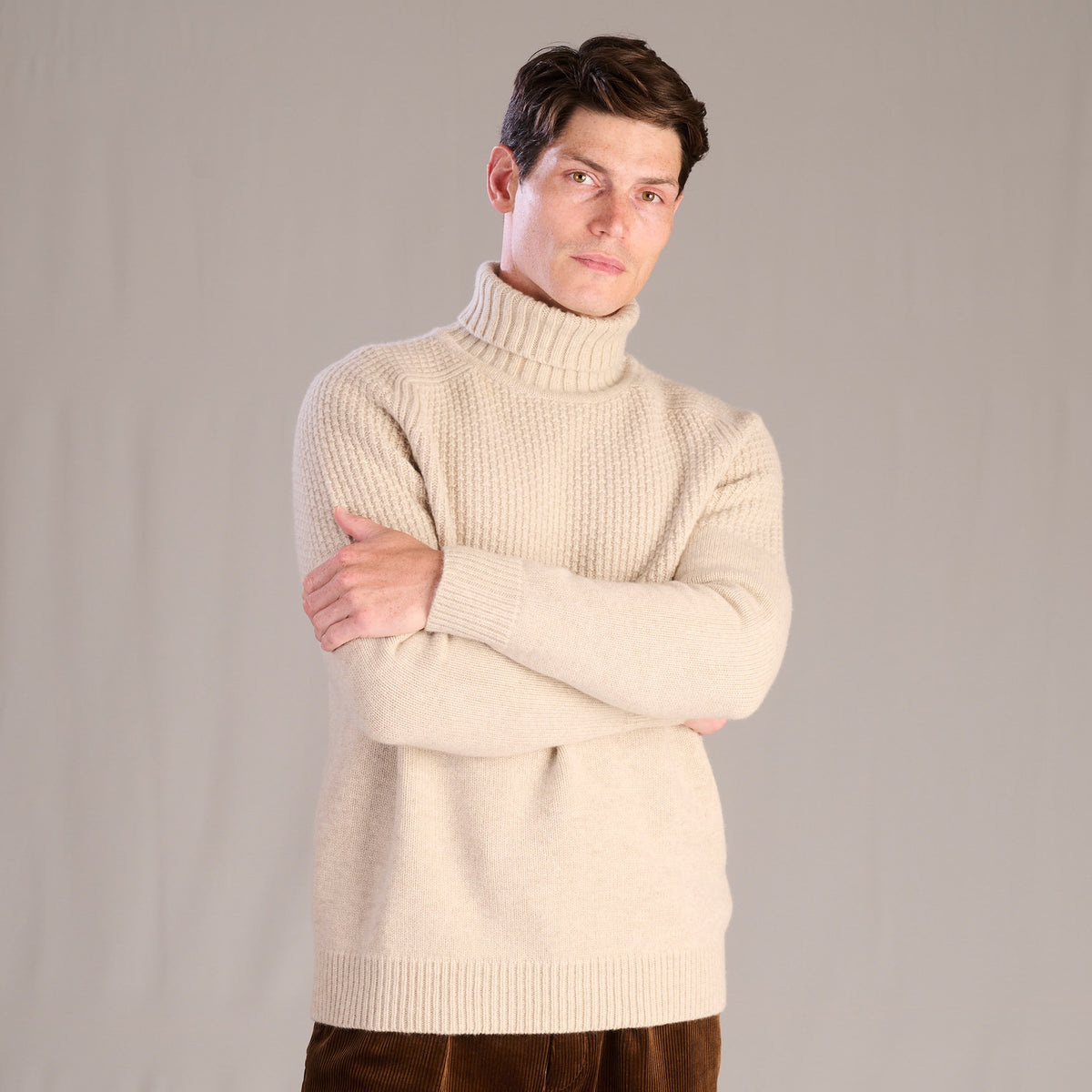Light Beige Douglas Rollneck