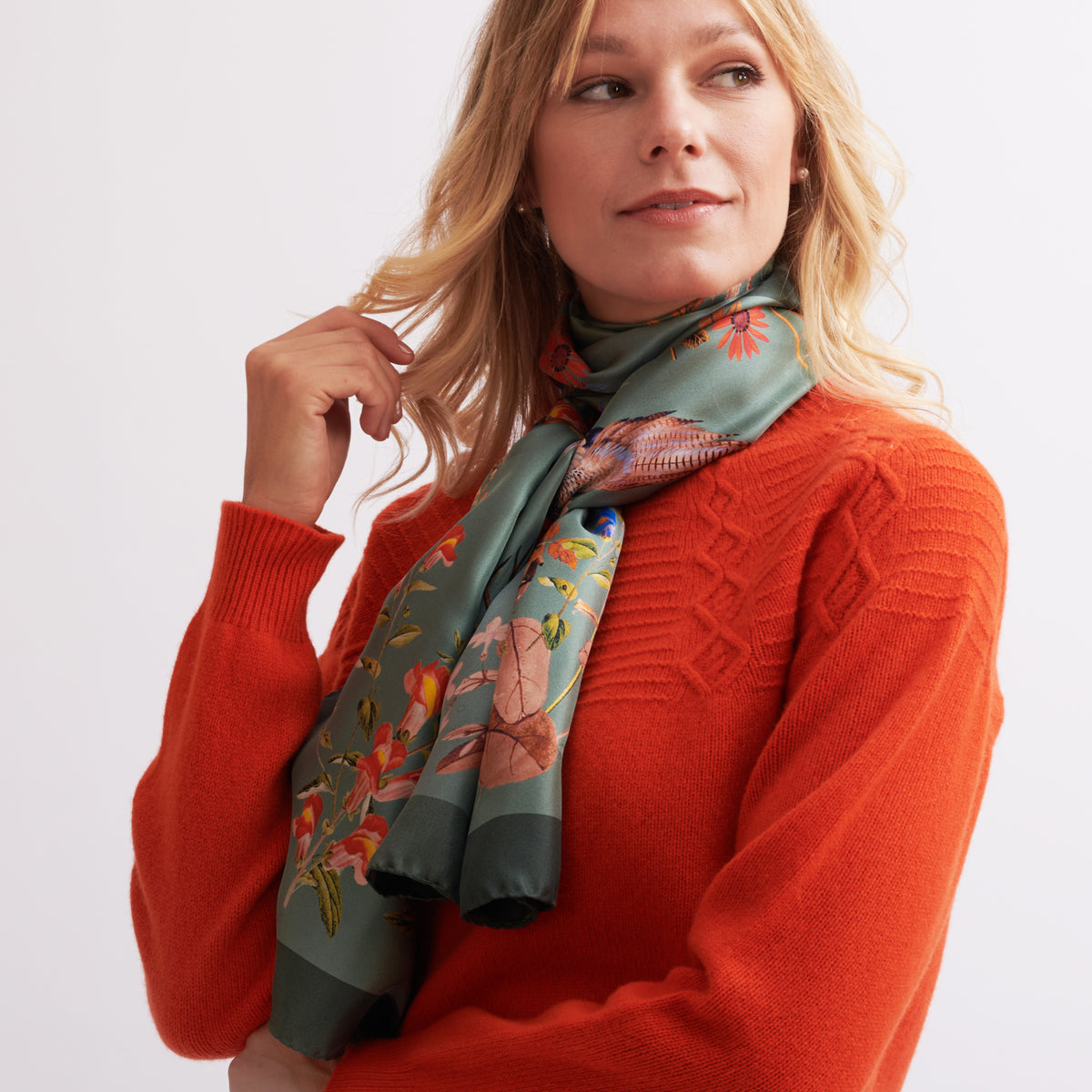 Green Silk Deer Scarf