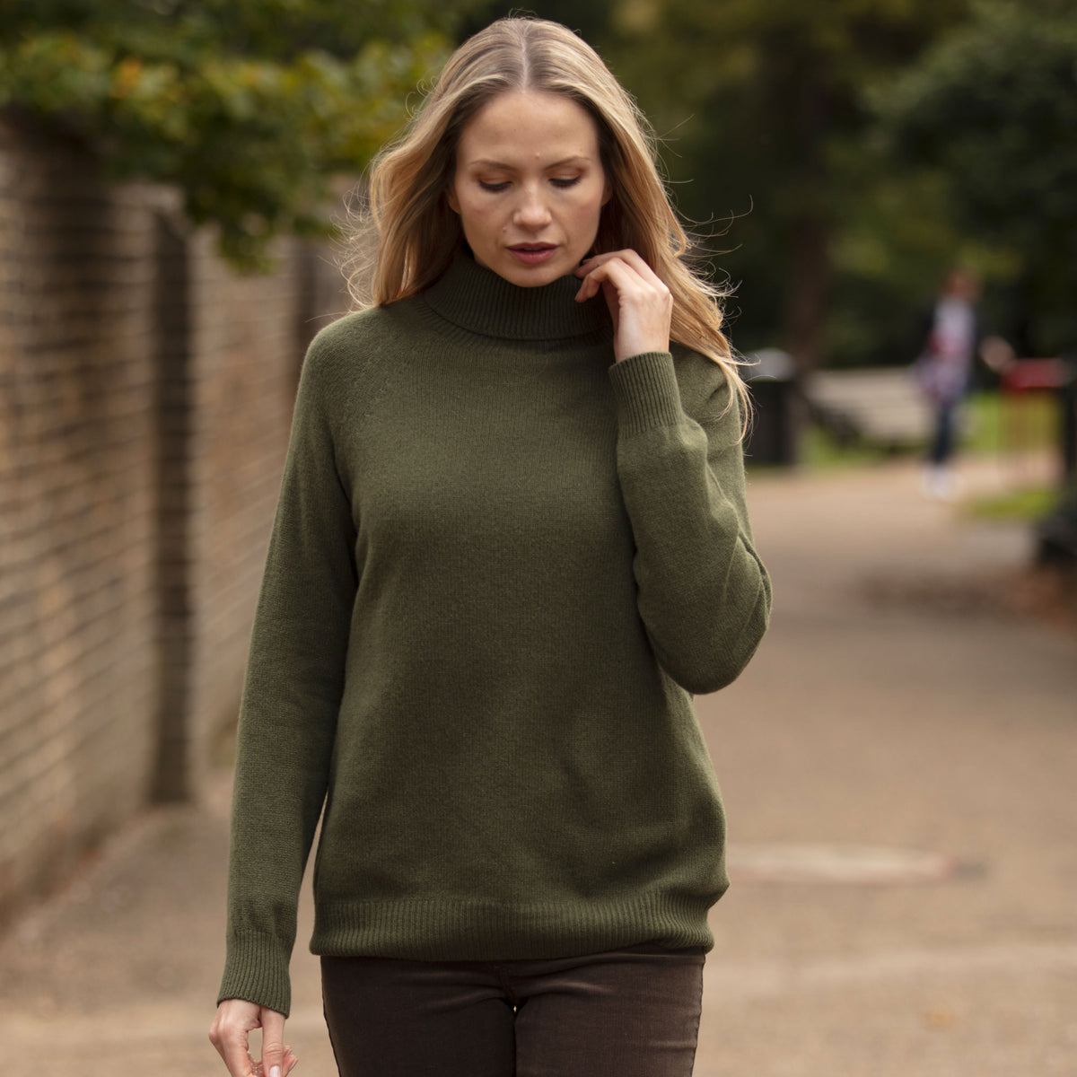 Green Merino & Cashmere Roll Neck