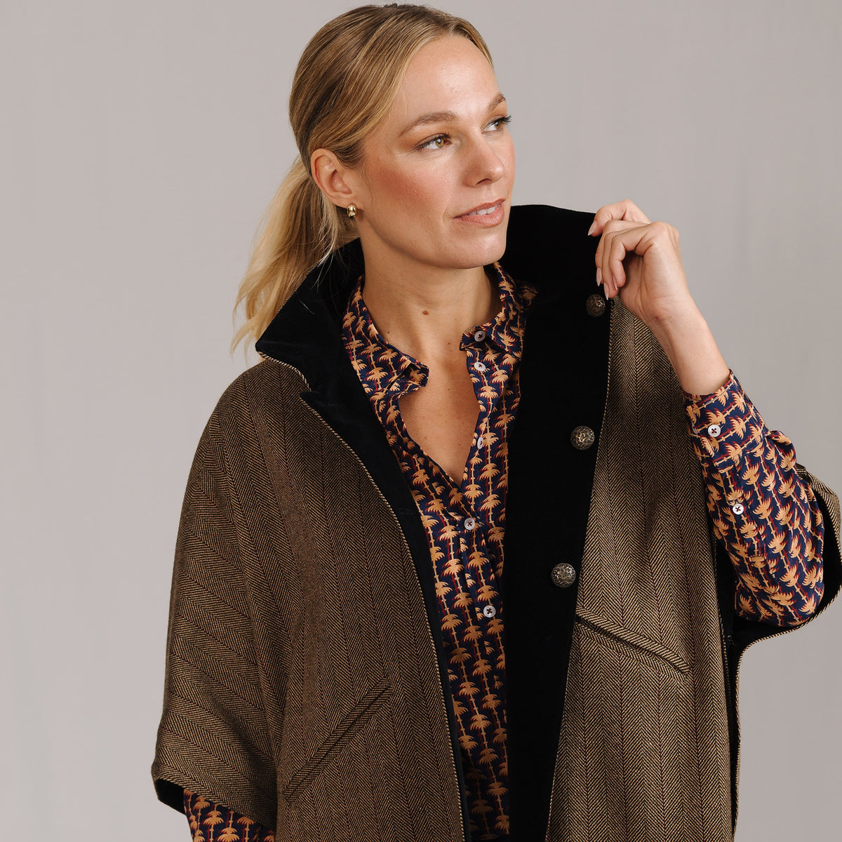 T.ba Herringbone Tweed Reversible Cape