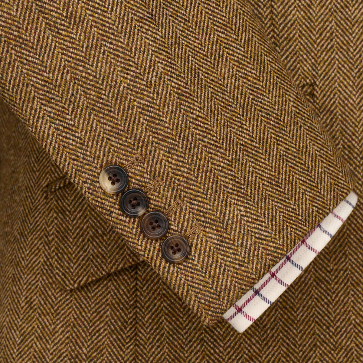 Brown 20oz Tweed Herringbone Three-Roll-Two Suit